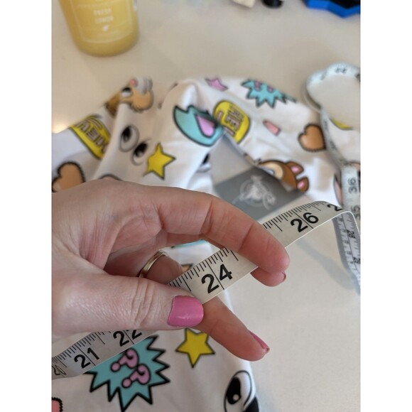 Disney Chip And Dale Women’s Pajama Set Size 1X NWT White Two Piece Organic Cott - Picture 9 of 10